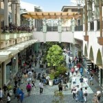 Ala Moana Center – The world’s largest open-air shopping center